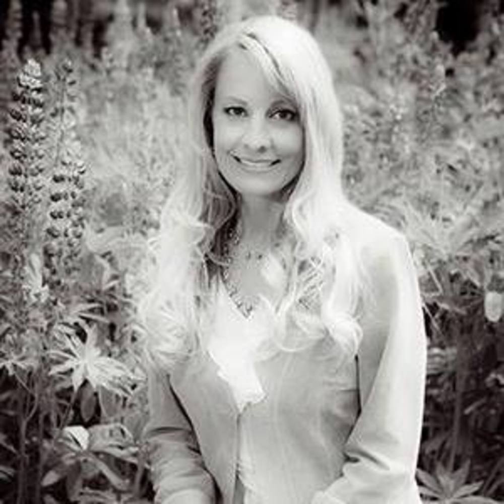 Meet your Posher, Raegan